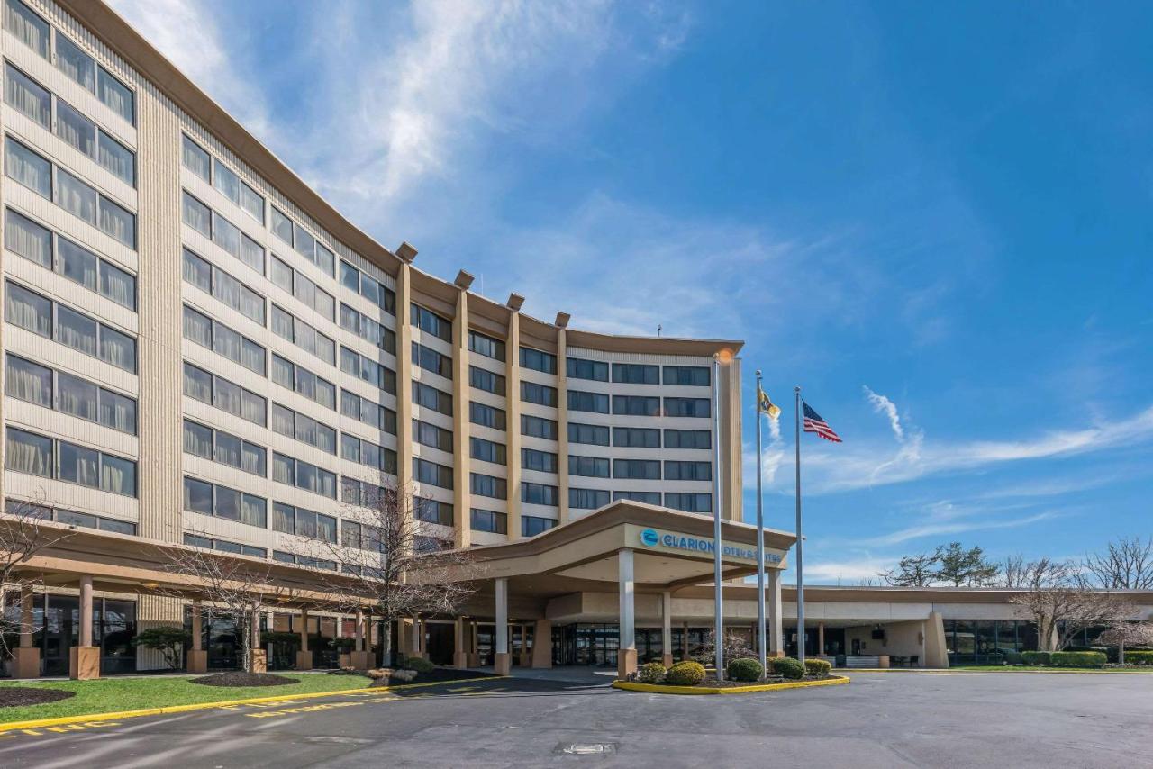 Clarion Hotel & Suites Mount Laurel Ngoại thất bức ảnh
